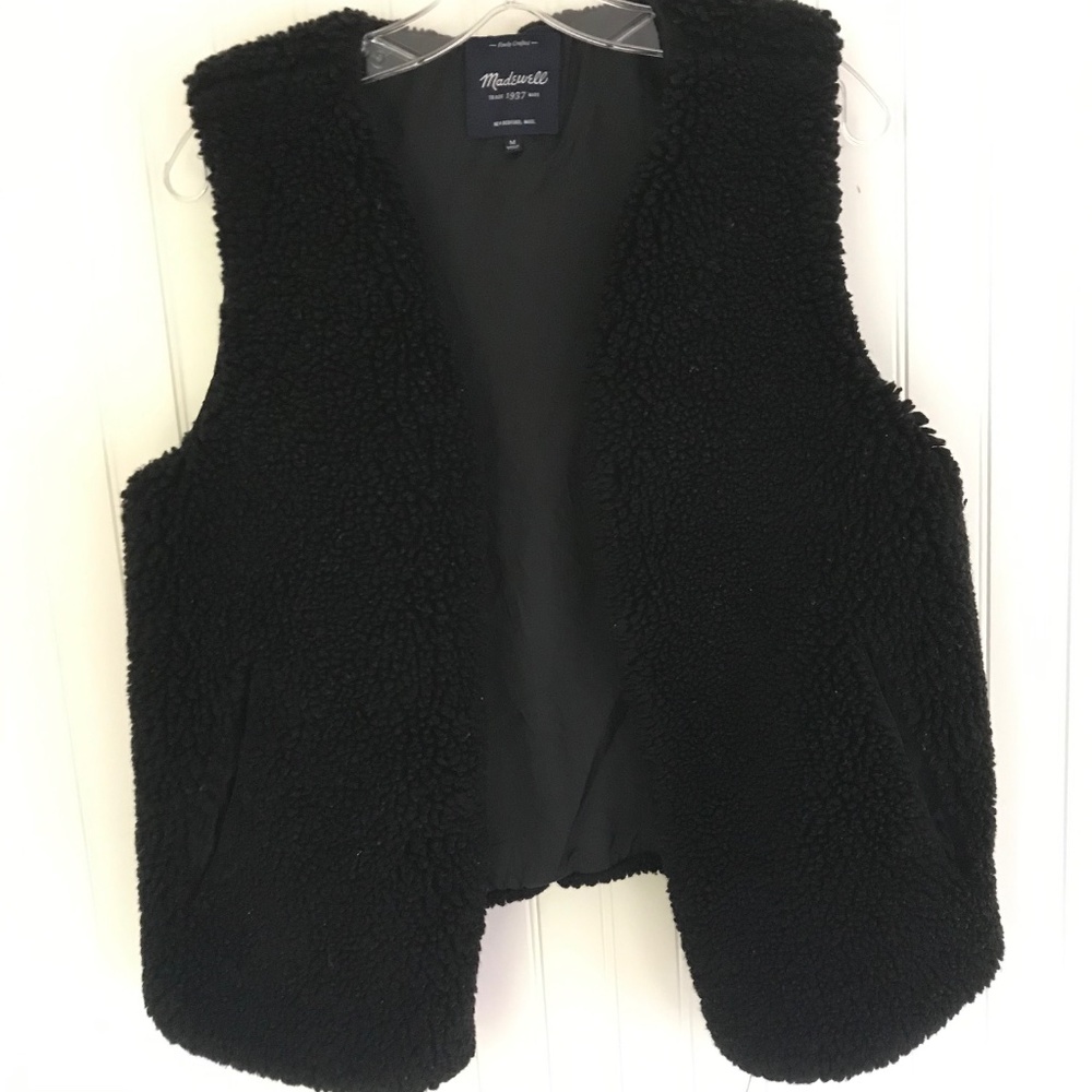 Madewell fuzzy vest M